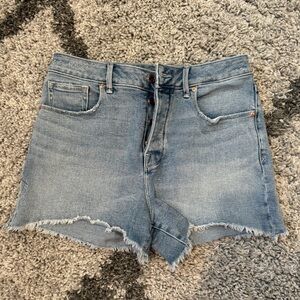 Good American Bombshell Short - Size 8